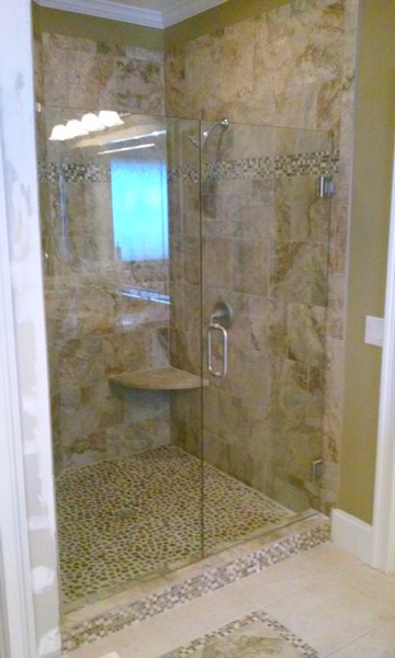 Frameless Shower Door 006