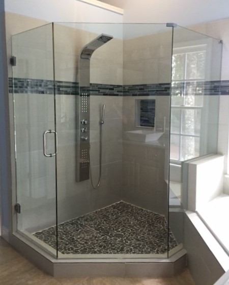Frameless Shower Door 073